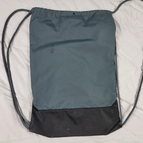Nike DM Beach Volleyball Gray Drawstring Backpack Lightweight Gym Travel Casual - Picture 2 of 7